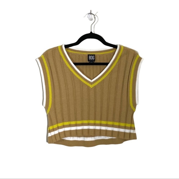 Ultra Flirt Tops - 🔴⚡️10 SALE!!!⚡️🔴 Ultra flirt knit sweater tank